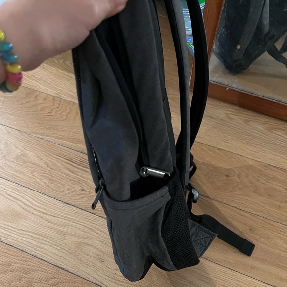 Case Logic Gray Computer Backpack - Picture 7 of 8